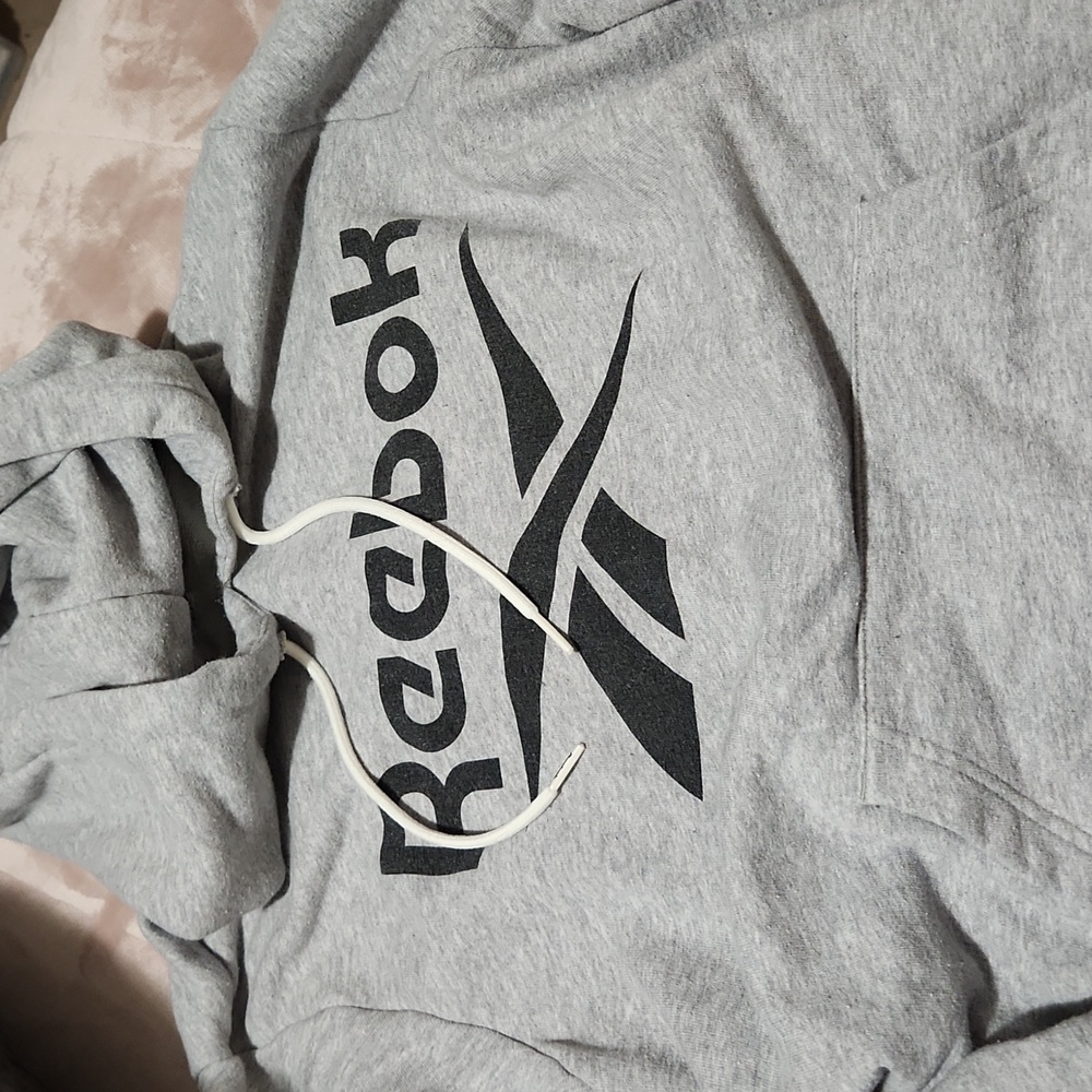 Mens Reebok Gray Hoodie Size Small